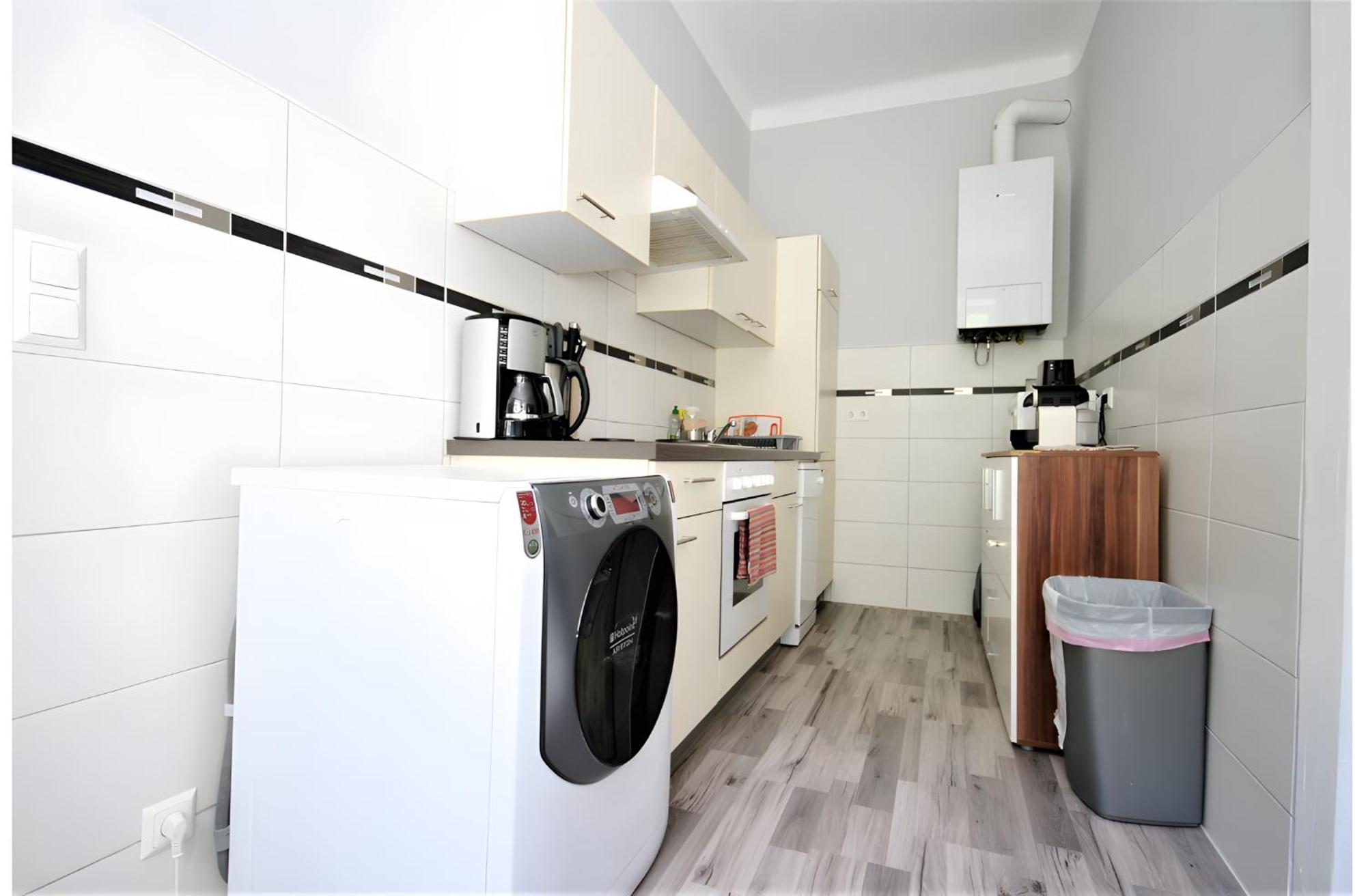 Modern Flat With 2 Rooms, Close To Schoenbrunn * Vienna